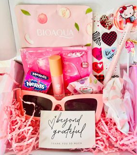 (Category: ) located in . Submitted by TheGiftCurator (Listing ID 1151153631, Image 1). Description: .