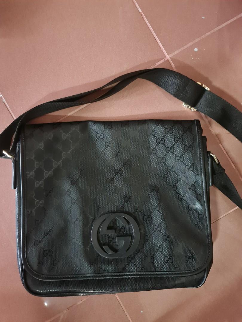 Black gucci sling bag best sale