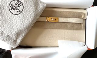 （分類：）位於 。 由 emfaa 提交（商品編號 1151088663，圖片 1）。簡介： 。
