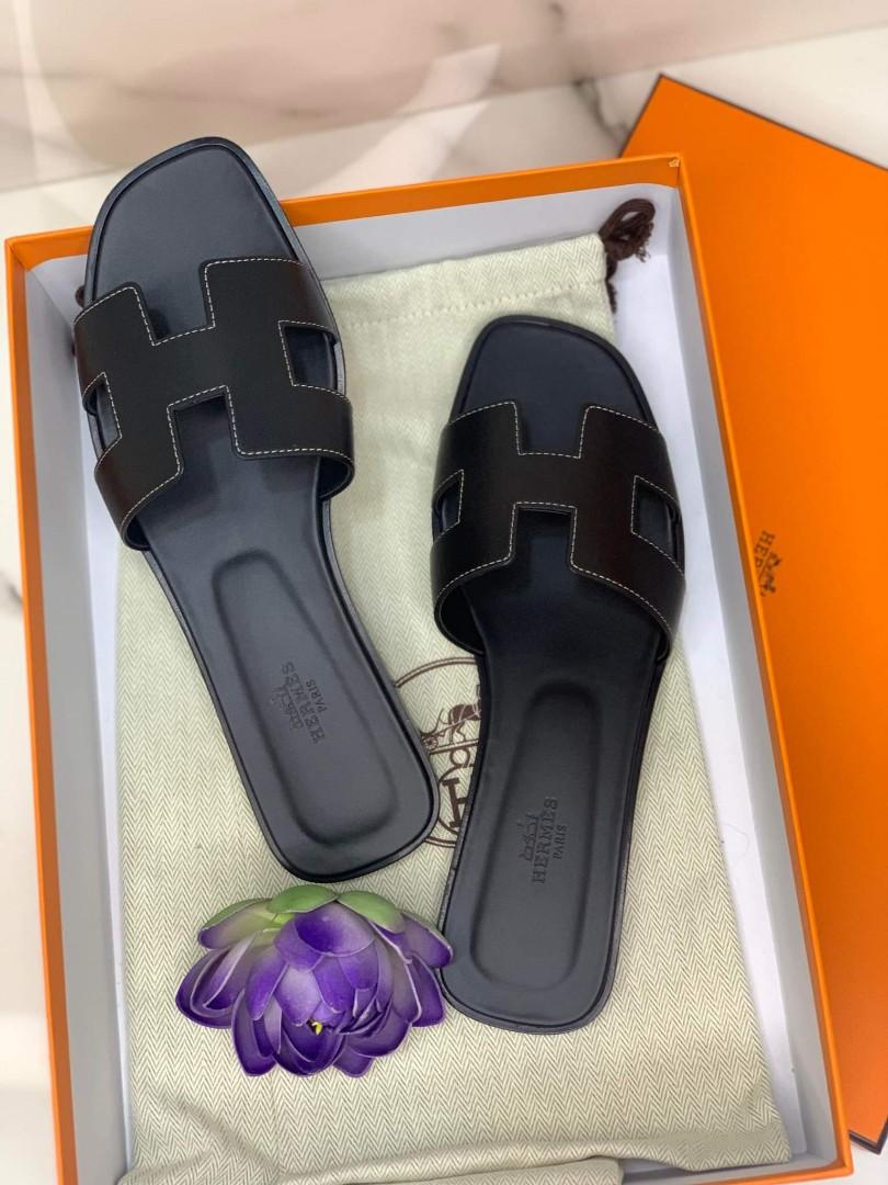 Hermes oran hotsell sandals size 39