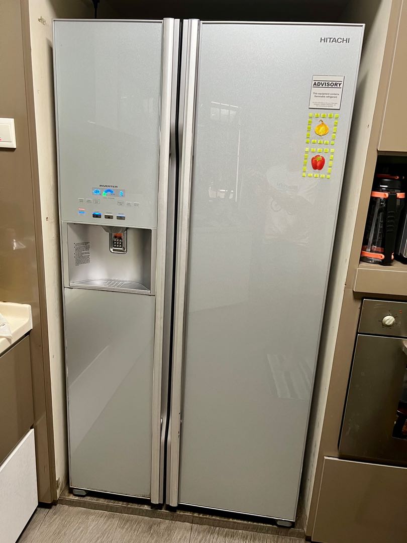 Hitachi side by side refrigerator, TV & Home Appliances, Kitchen