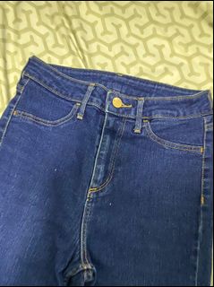 (Category: ) located in . Submitted by lauriced (Listing ID 1151115163, Image 1). Description: .