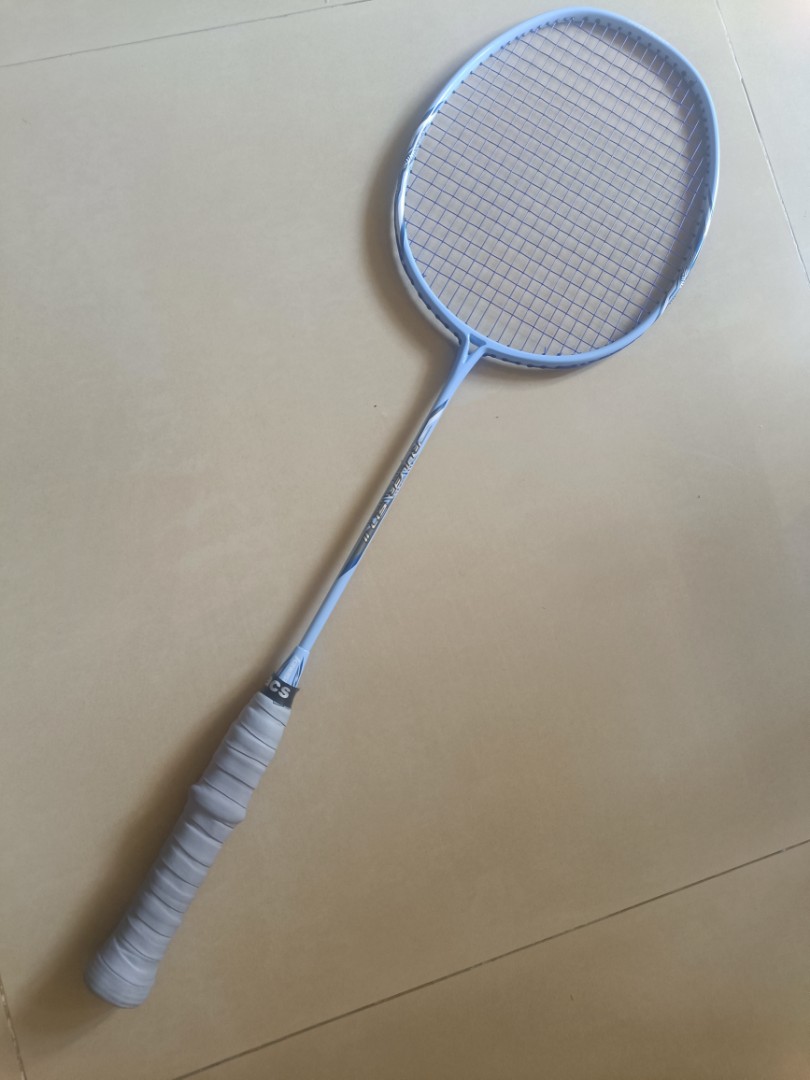 Kawasaki Badminton Racquet, Sports Equipment, Sports and Games, Racket and Ball Sports on Carousell