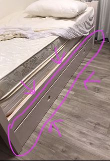 (Category: ) located in . Submitted by spider_gal (Listing ID 1151023860, Image 1). Description: .