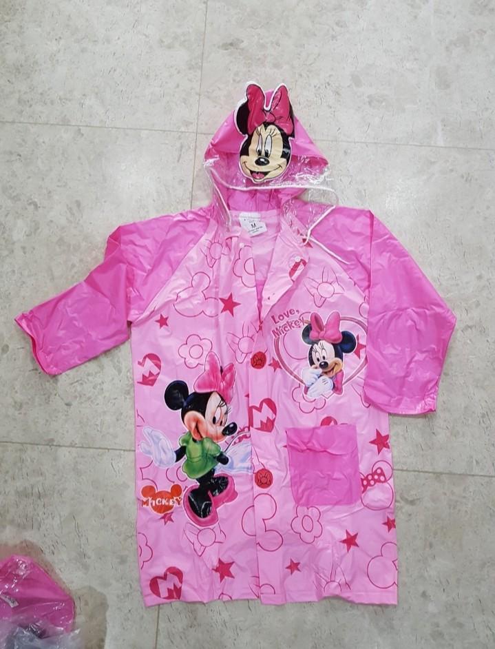 Minnie mouse rain boots and raincoat top