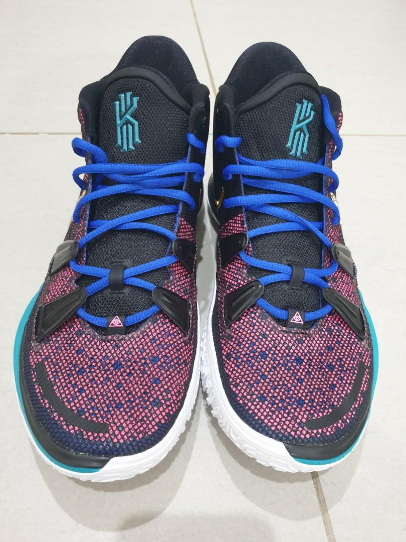 Kyrie discount ps4 shoes