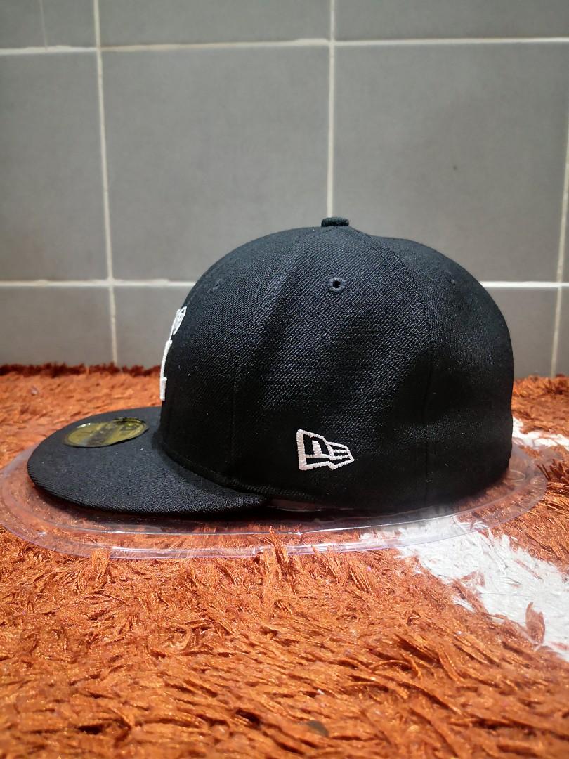 New Era XL, Men's Fashion, Watches & Accessories, Cap & Hats on Carousell