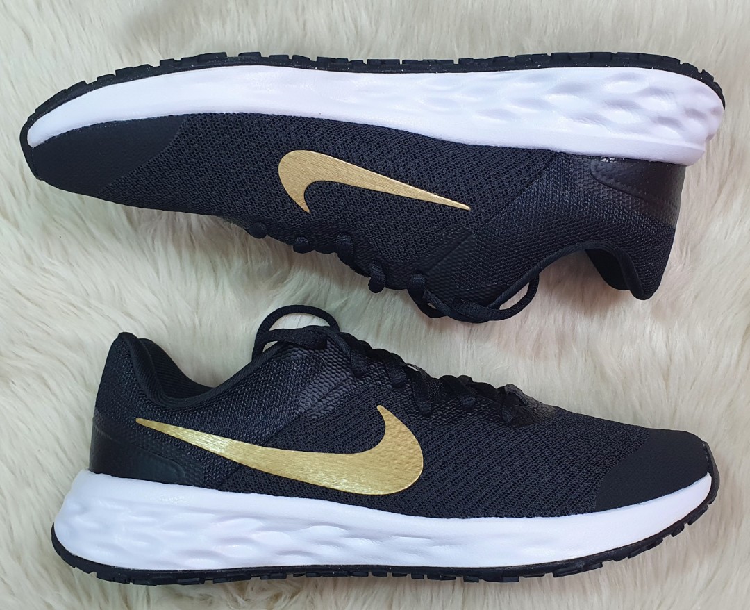 Gold and black nike running shoes cheap