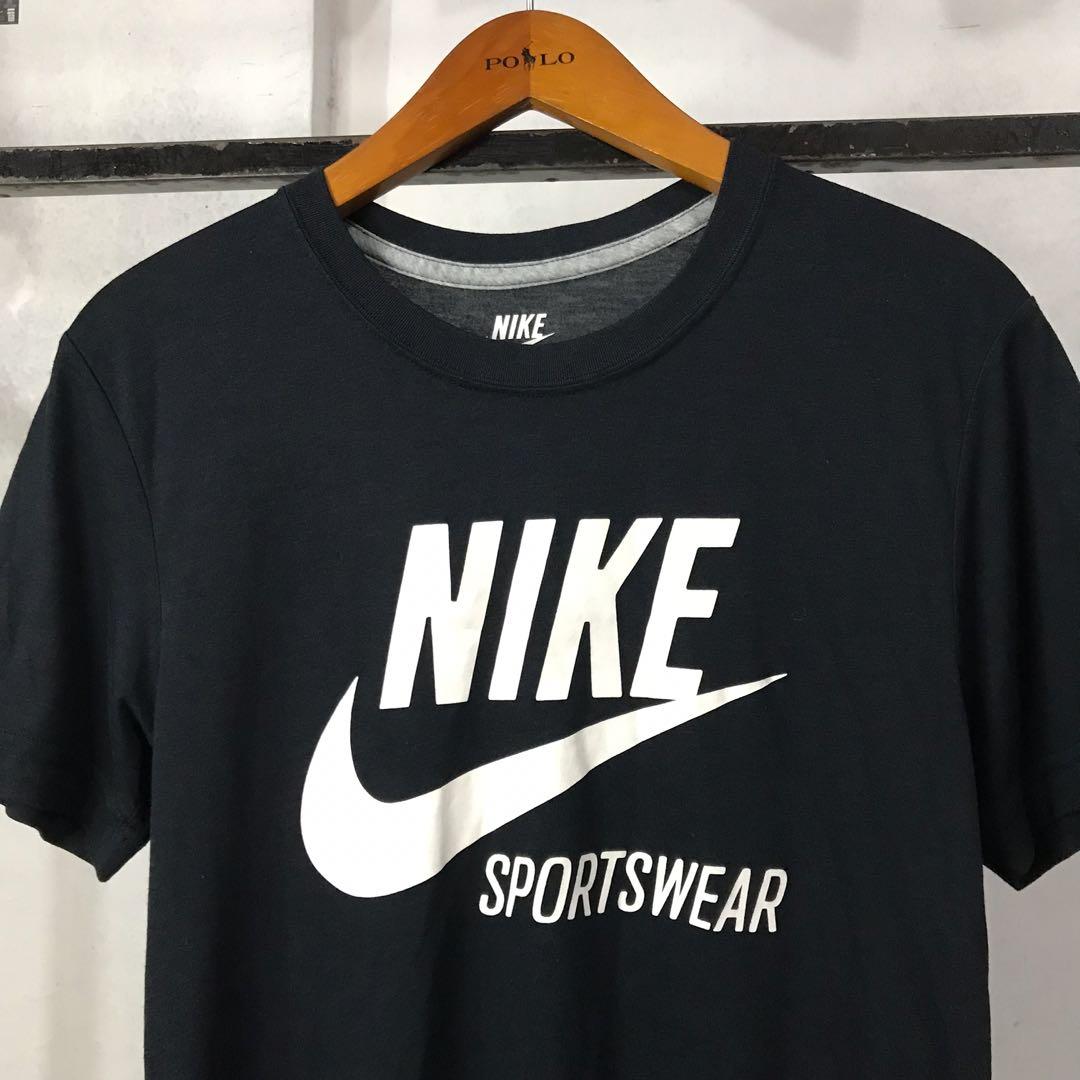 Nike sportswear T-shirt, Fesyen Pria 