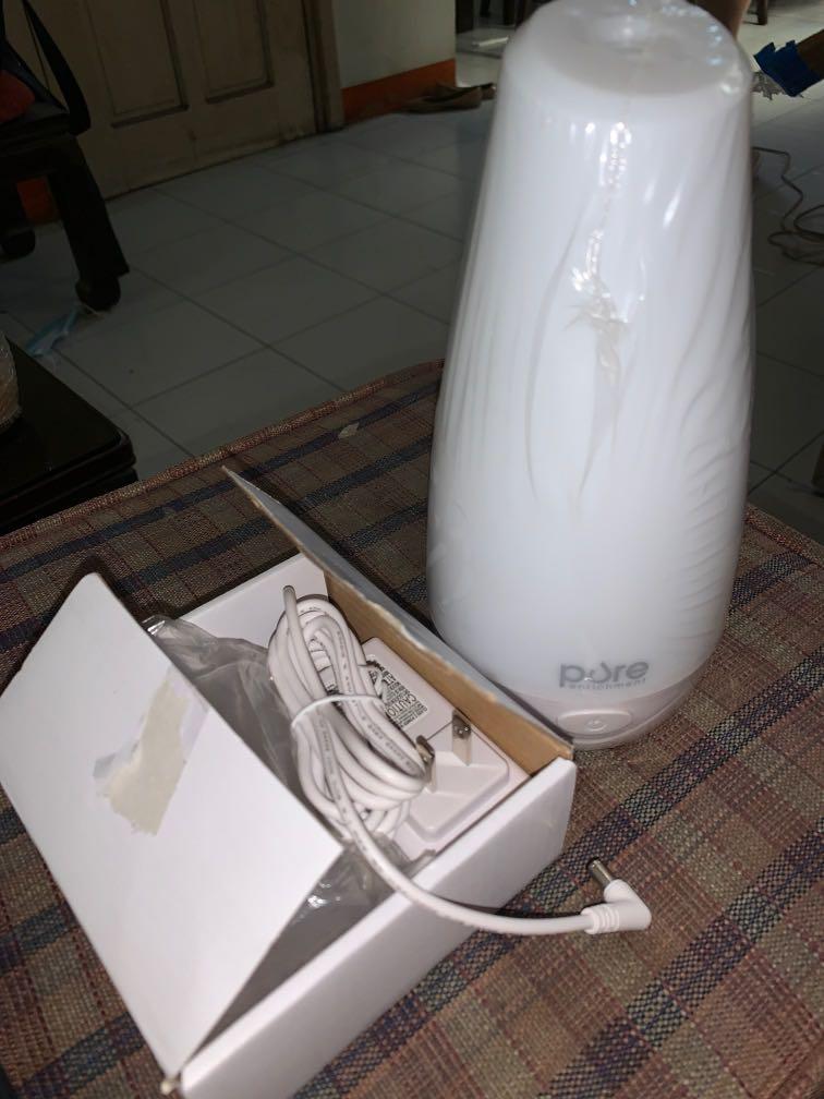 Pure Spa Essential Oil Diffuser (Category: Air Purifiers & Dehumidifiers) located in Quezon City. Submitted by balikbayanbuddy (Listing ID 1151032598, Image 1). Description: .
