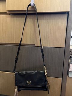 （分類：）位於 。 由 chi_chi_88 提交（商品編號 1151084819，圖片 1）。簡介： 。
