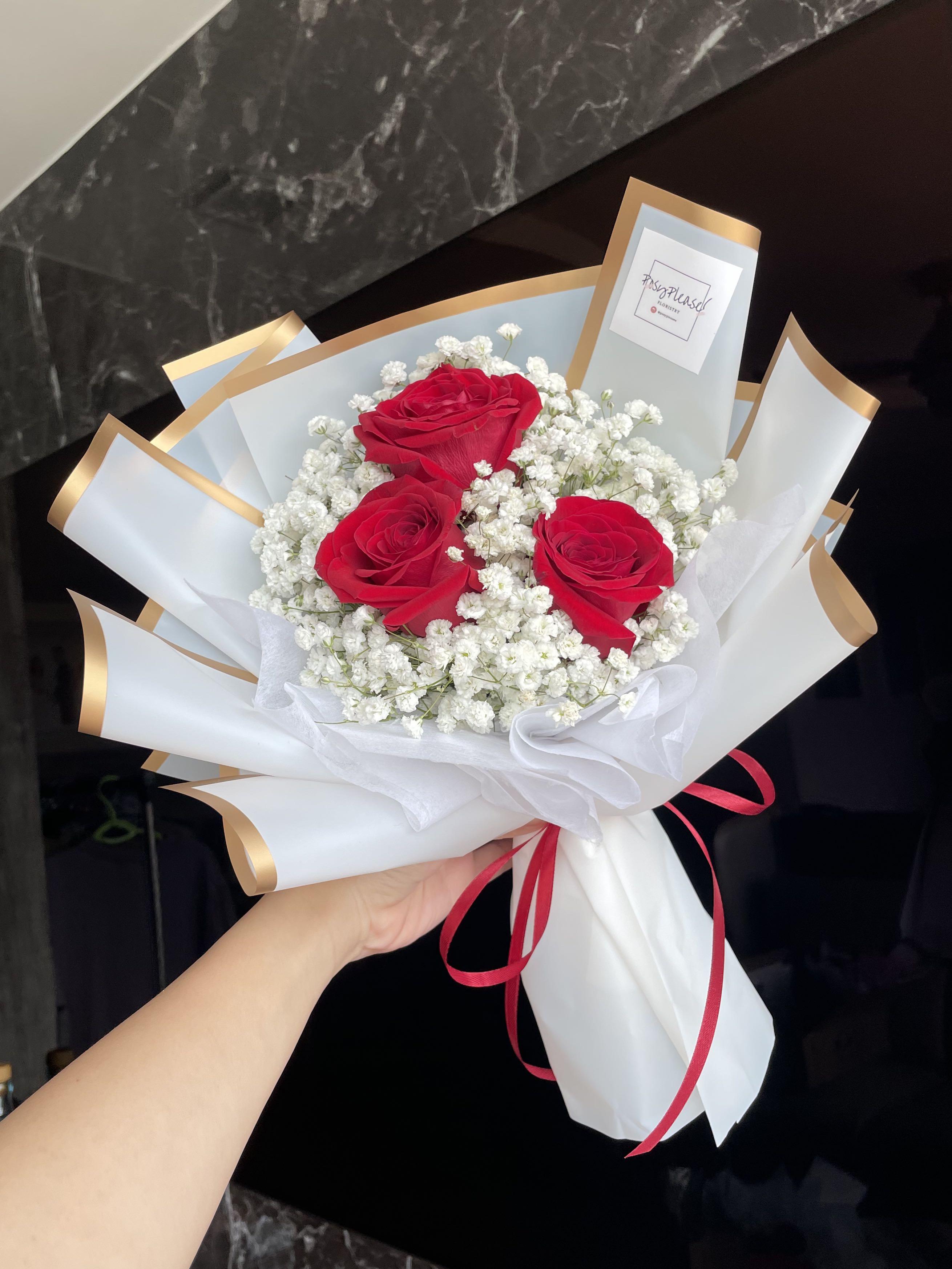 3 rose with baby breath bouquet, Hobbies & Toys, Stationery & Craft,  Flowers & Bouquets on Carousell