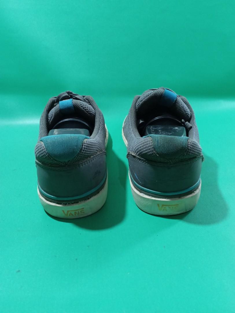 Sepatu vans shop lxvi