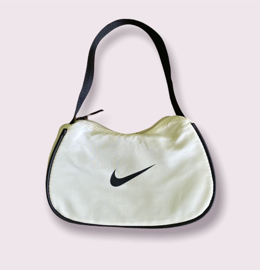 Nike armpit bag clearance