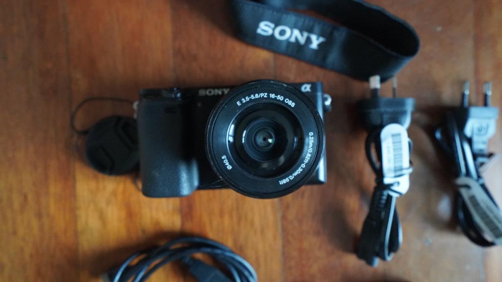 Sony A6000 mirrorless point and shoot, Photography, Cameras on Carousell