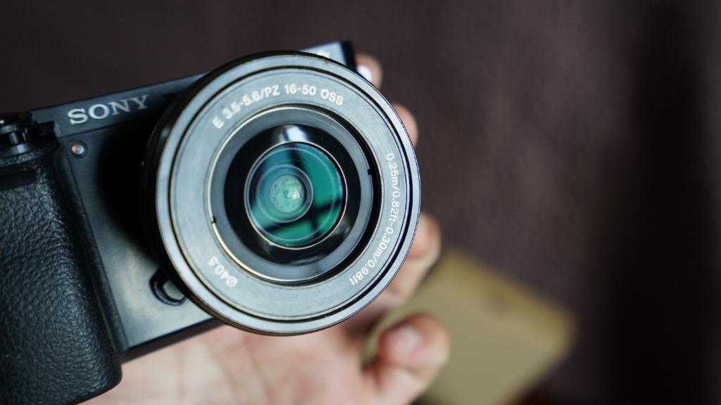 Sony A6000 mirrorless point and shoot, Photography, Cameras on Carousell