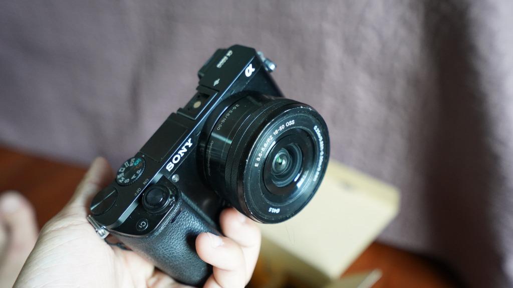 Sony A6000 mirrorless point and shoot, Photography, Cameras on Carousell