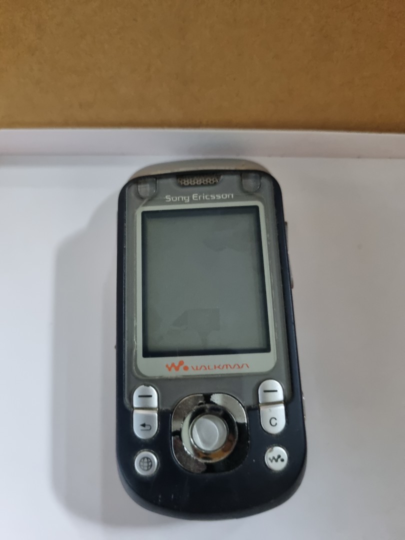Sony Ericsson W550i, Mobile Phones & Gadgets, Mobile Phones, Early