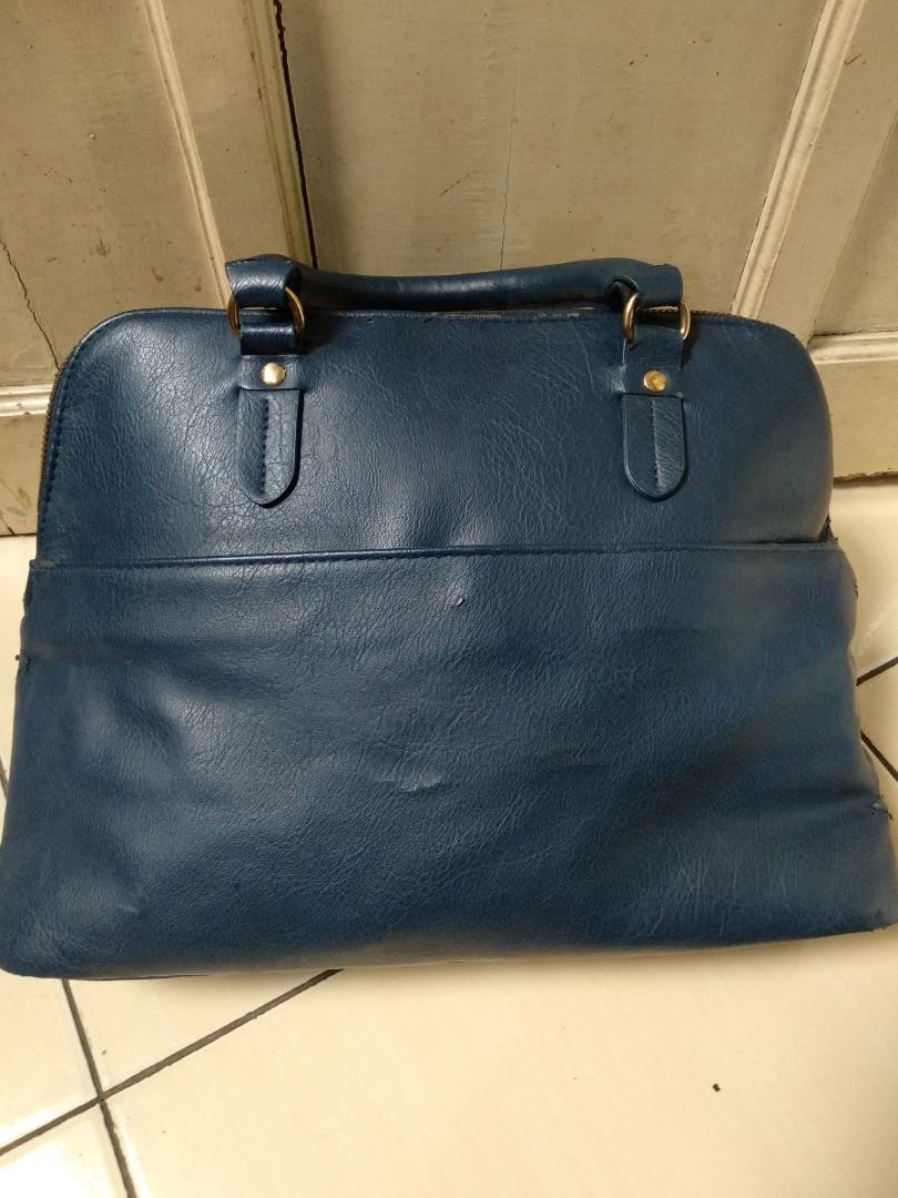 Royal navy sling bag oriflame new arrivals
