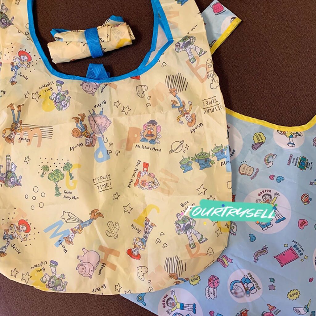 toy story 環保袋 三眼仔 tote bag 手提袋 收納包 叮噹 多啦A夢 薯蛋頭 胡迪 巴斯光年 火腿豬 jessie 大雄, 其他, 其他 on Carousell