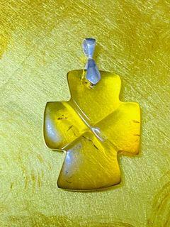 Repriced✂️Vintage Authentic Amber Pendant Cross