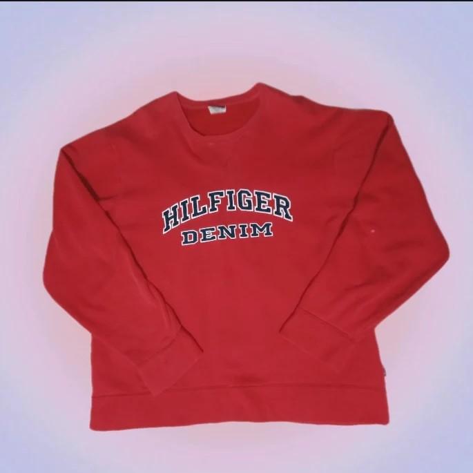 vintage tommy hilfiger oversized sweater (Category: Coats, Jackets and Outerwear) located in Mabalacat. Submitted by catwoni3 (Listing ID 1151186731, Image 1). Description: 💌 fits l 💌 mop: gcash only 💌 mod: j&t or gogo xpress only.