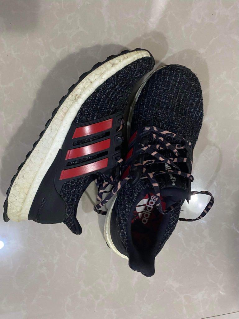 Adidas Ultra boost size 5, Men's 