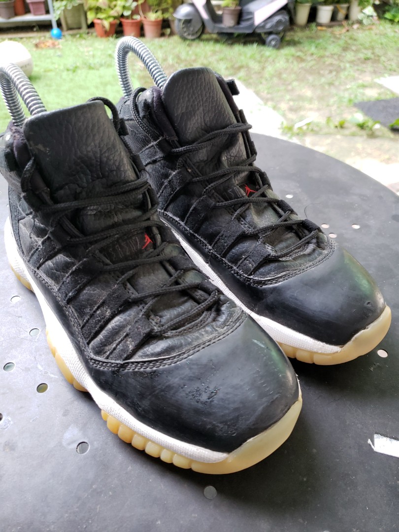Aj 11 deals jordan