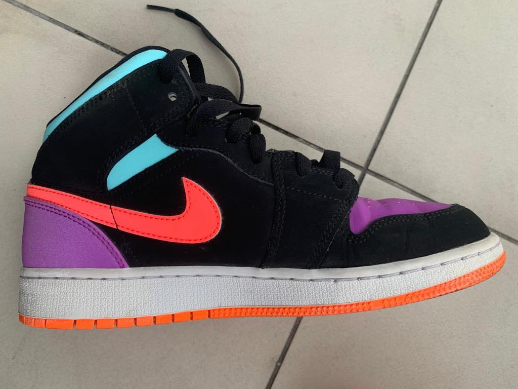Air jordan 1 mid gs candy hot sale