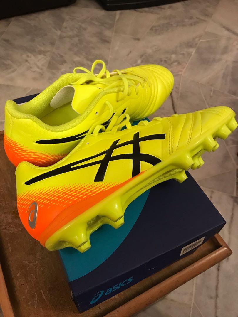 ASICS ULTREZZA CLUB Football Boots