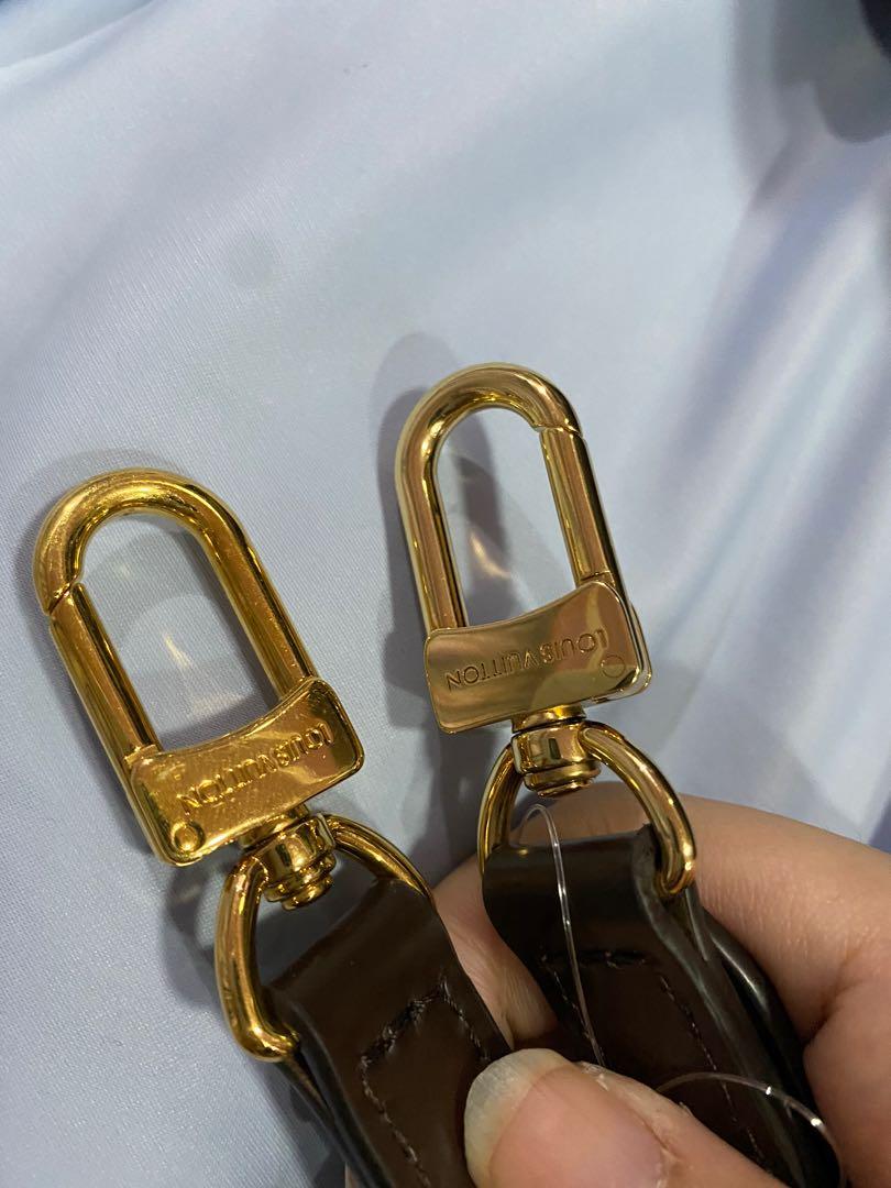 AUTHENTIC LV Speedy 30 Damier Ebene with LV Strap (Category: Luxury Bags & Wallets) located in Quezon City. Submitted by closetofcoco (Listing ID 1151234833, Image 2). Description: GUARANTEED AUTHENTIC PM FOR INQUIRIES NO LOW BALLING.