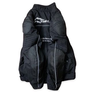 (Kategori: ) berada di . Dikirim oleh sampai_tujuan (ID iklan 1151395647, Gambar 1). Deskripsi: .