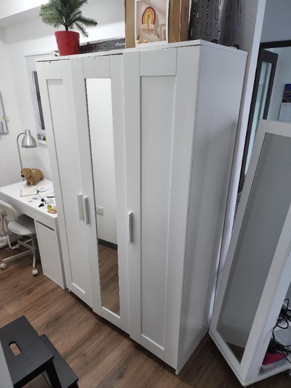 Brimnes wardrobe with on sale 3 doors white