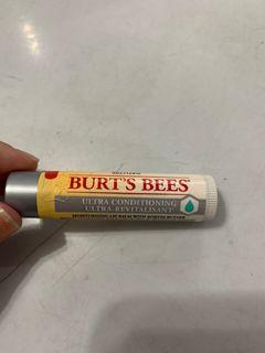 Burt's Bees Ultra Conditioning Moisturizing Lip Balm