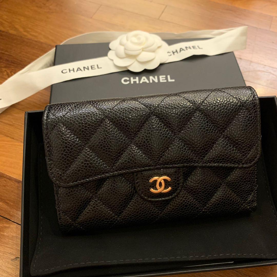 Chanel medium trifold Wallet caviar in GHW, Luxury, Bags & Wallets on  Carousell