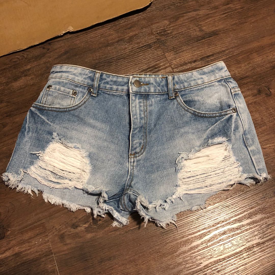 F21 Forever 21 Ripped Denim Shorts 