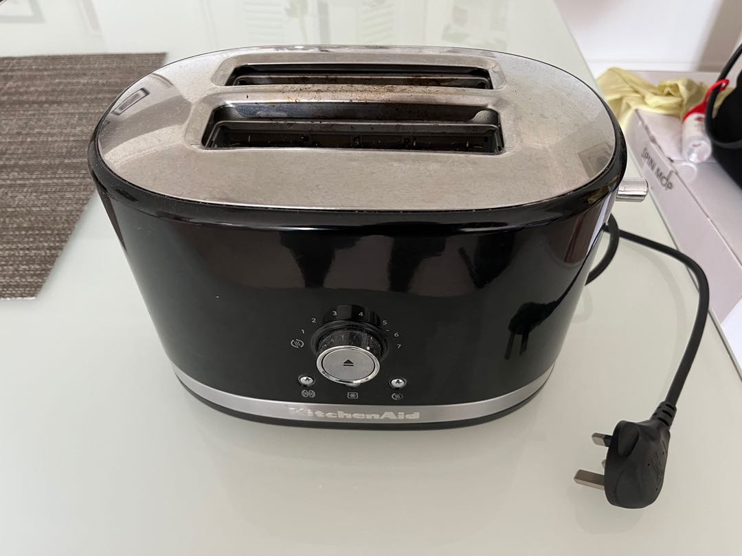 Kitchen Aid broken toaster, TV & Home Appliances, Kitchen Appliances