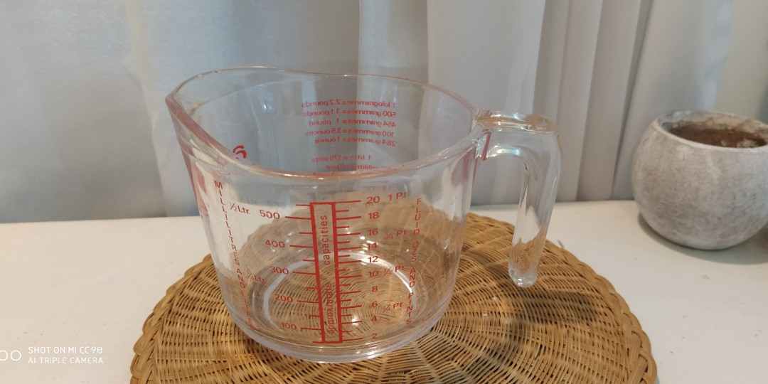 Arcuisine Borosilicate Glass Measuring Cup / 1 Liters / 33.8 Ounces 