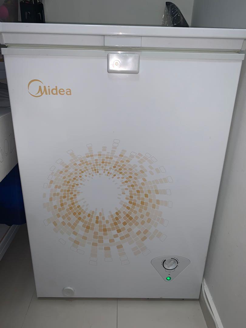 Midea MCF129W Chest Freezer, TV & Home Appliances, Kitchen Appliances