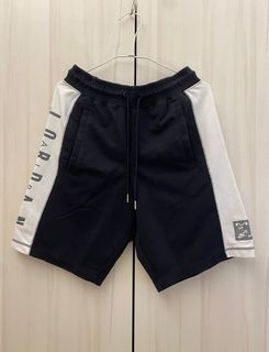 由 Alan_Collection (刊登 ID 1151326359，圖片 1) 提交，位於 的 (類別：)，說明：。