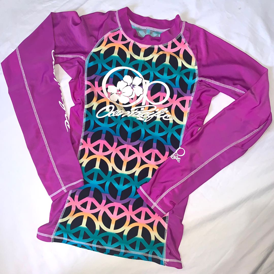 Ocean Pacific Rash guard in Colorful Peace Design, Women's Fashion