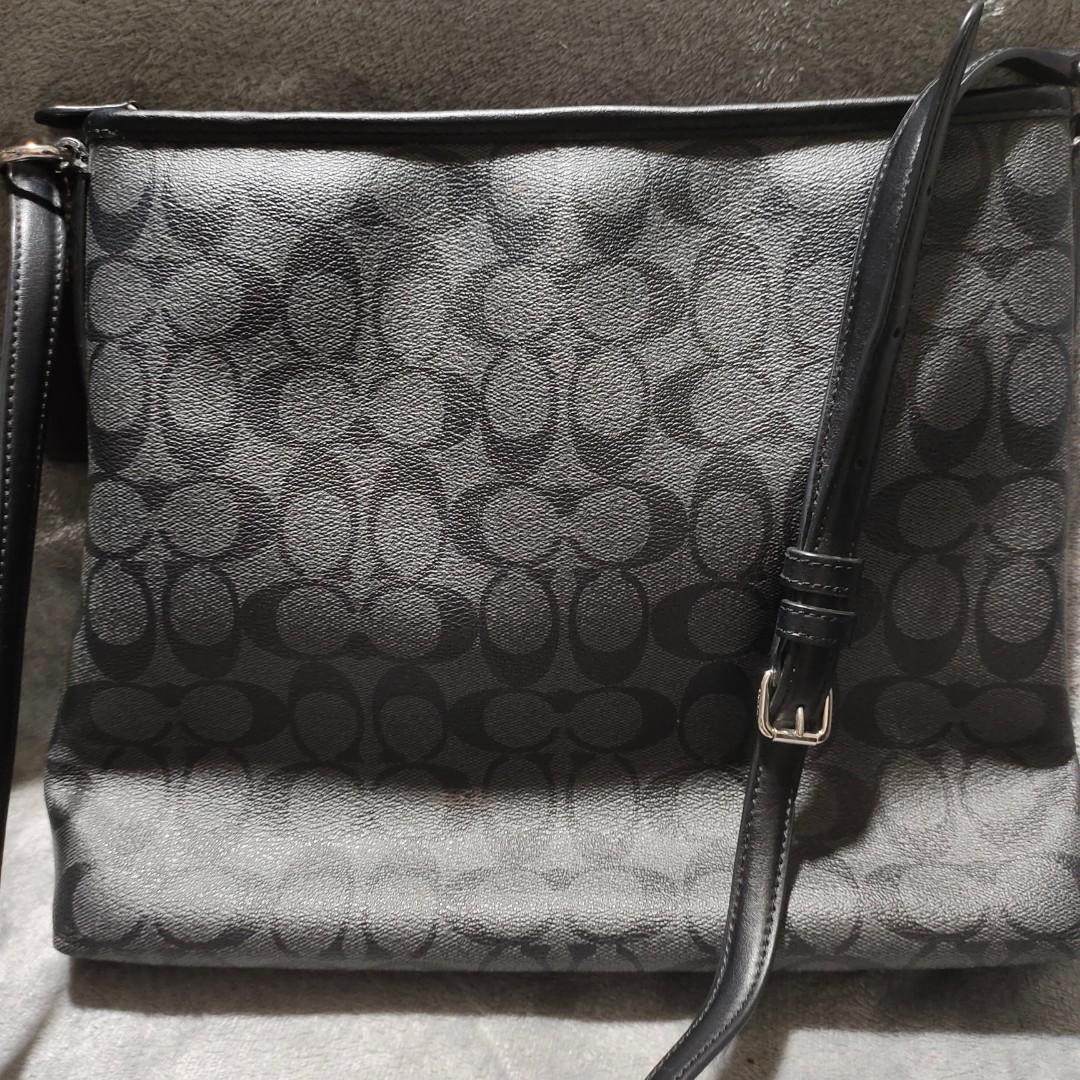 Original Coach Signature file bag (Category: Luxury Bags & Wallets) located in Pasay City. Submitted by sheinnie (Listing ID 1151310327, Image 2). Description: minimal flaws as seen on pic used less than 10 times, bought in the US by my husband for 225$ with tag, care instructions and receipt (faded) but you can see the original Coach paper. rfs decluttering kesa maluma kz naka stock lang.