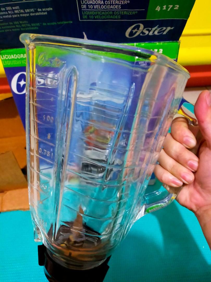 Oster Blender, Furniture & Home Living, Kitchenware & Tableware, Other