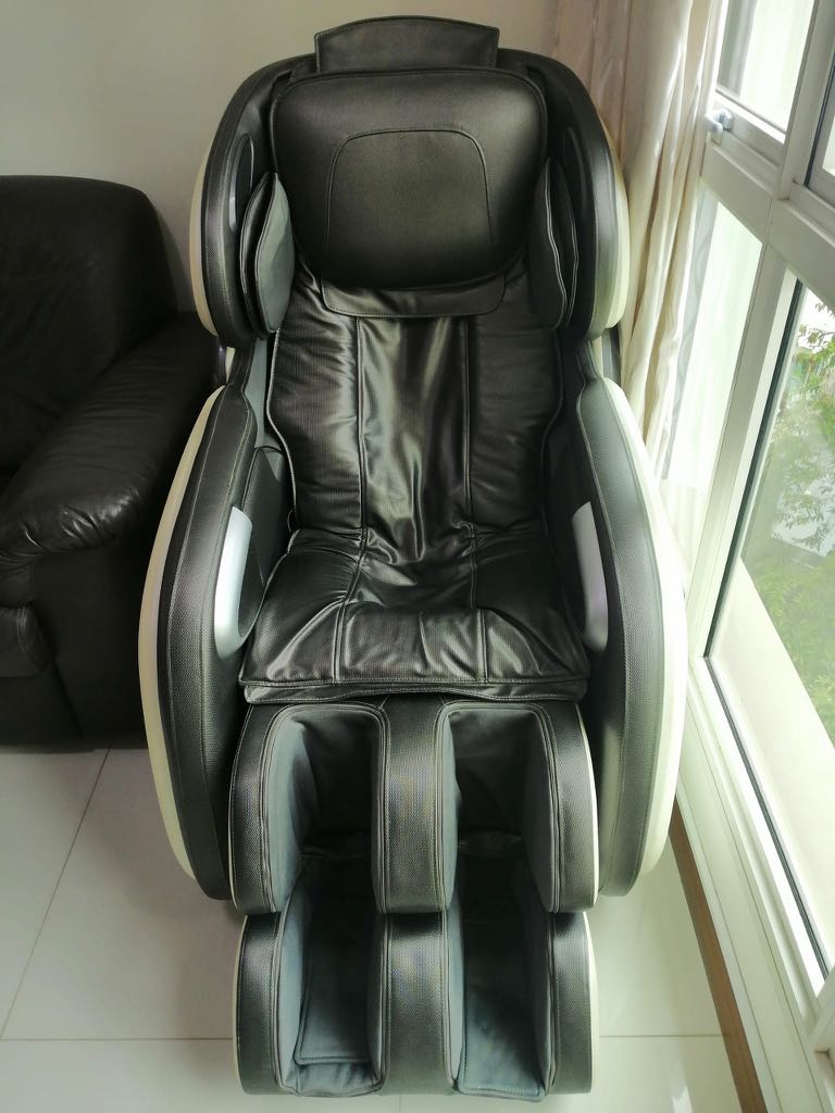 OTO ESSENTIA Massage Chair dark grey with Foot massager