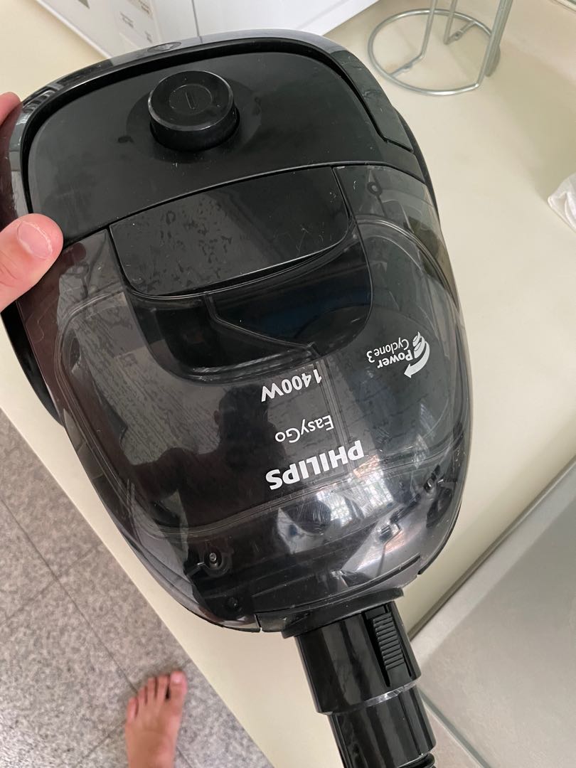 Phillips easy go vacuum, TV & Home Appliances, Vacuum Cleaner