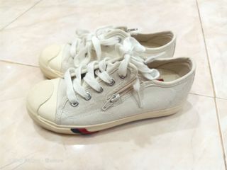 (Category: ) located in . Submitted by inaz_preloved (Listing ID 1151362050, Image 1). Description: .