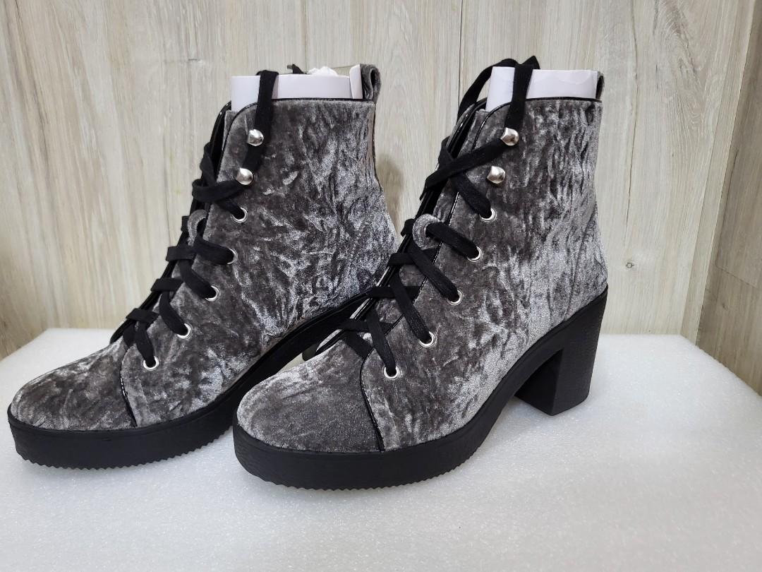 Steve madden abby boot sale