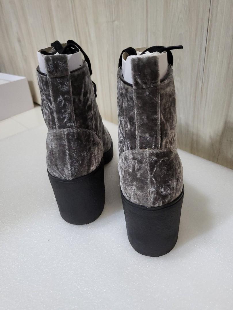 Steve madden abby sales boot