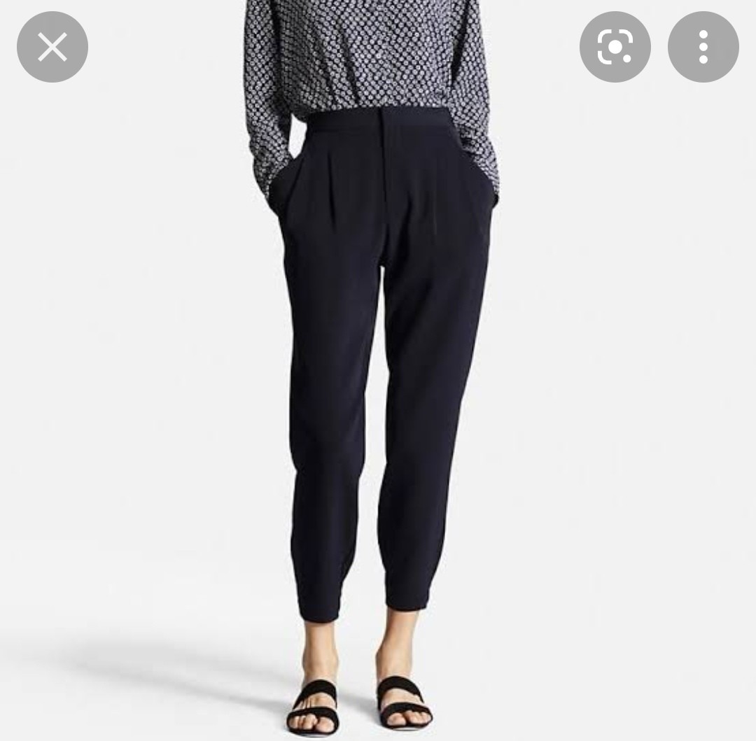 Uniqlo ezy jogger ankle pants Women s Fashion Bottoms Other