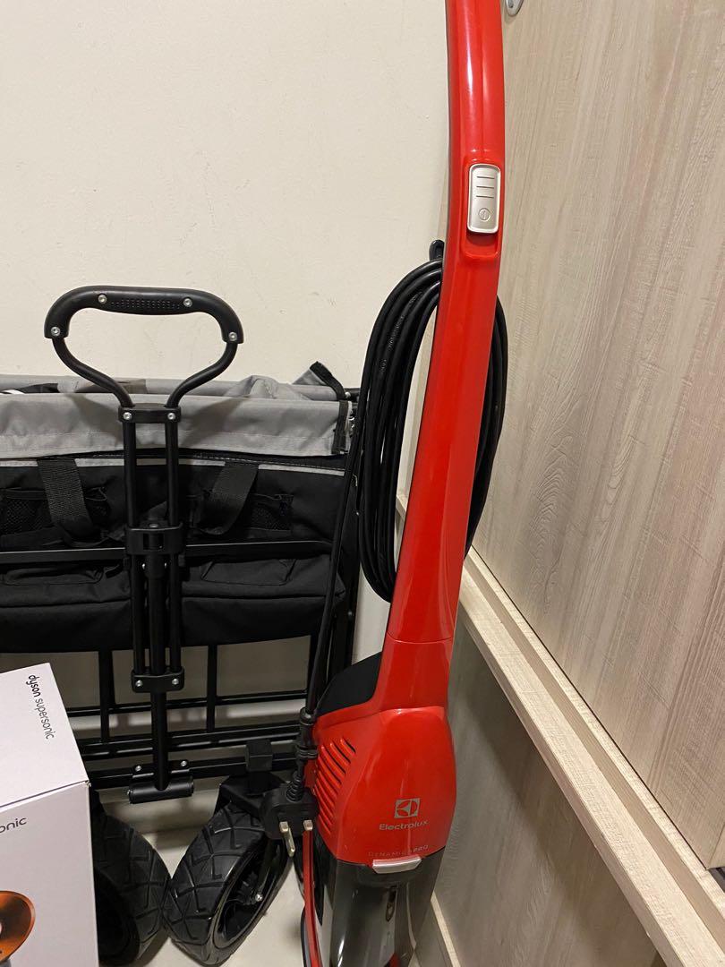 Used Electrolux Stick Vacuum, Computers & Tech, Parts & Accessories